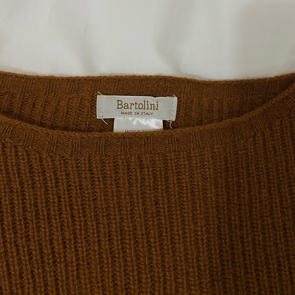 Brown knit sweater - Picture 3 of 4